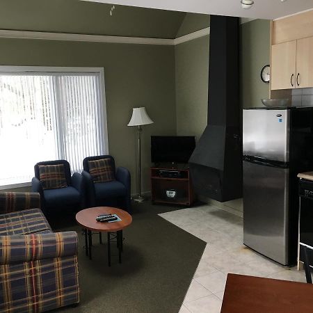 Holiday Villa Resorts At Mont Ste Anne Beaupré Екстериор снимка